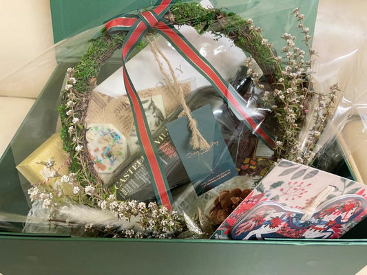 "I'm Artist" Mystery Gift Hamper