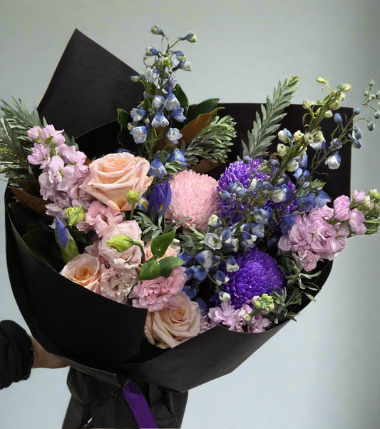 Luxe Bloom Collection - Premium Seasonal Bouquets