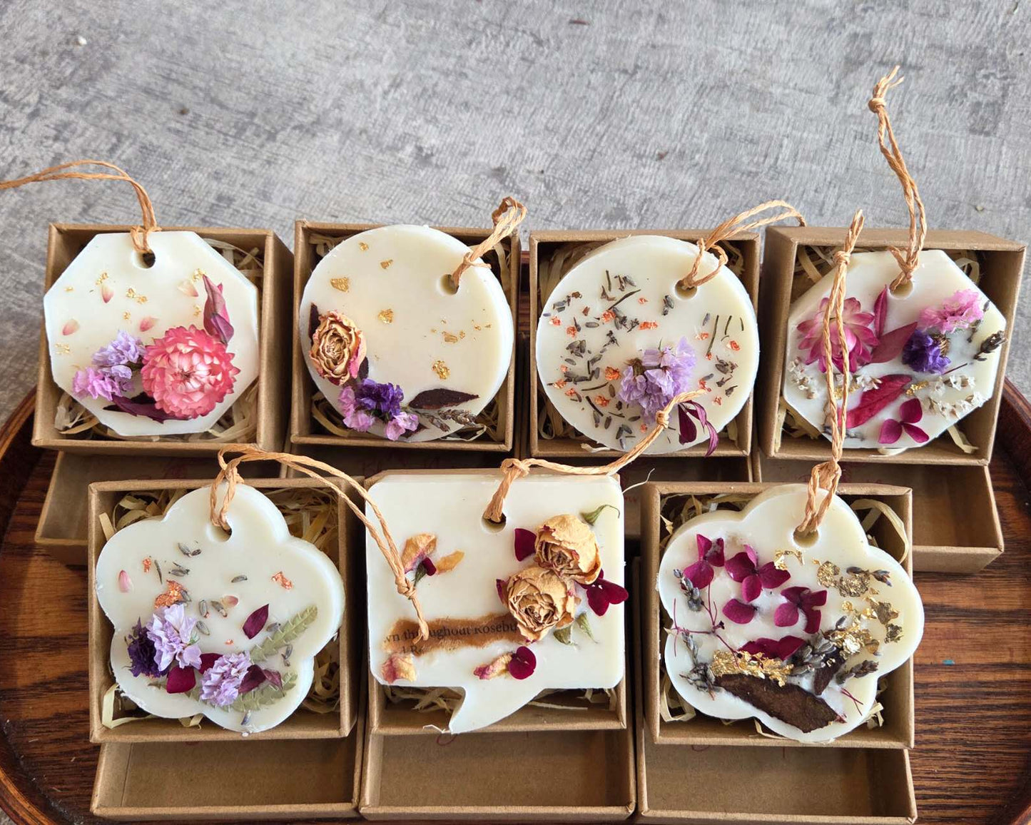 Fragrant Wax Sachet — Handcrafted Botanical Gift