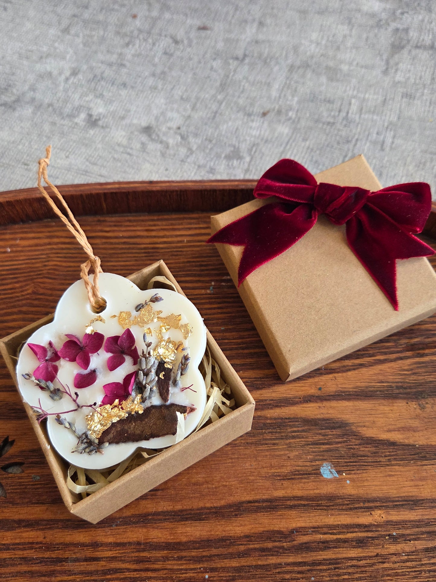 Fragrant Wax Sachet — Handcrafted Botanical Gift