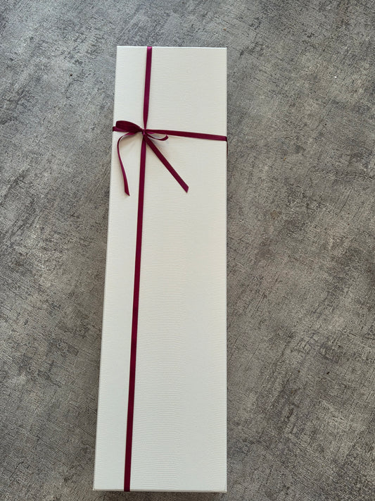 The Heritage Rose Box – Premium Long Stems Roses